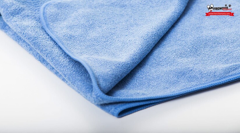cleaning dog hair tips microfiber cloth
